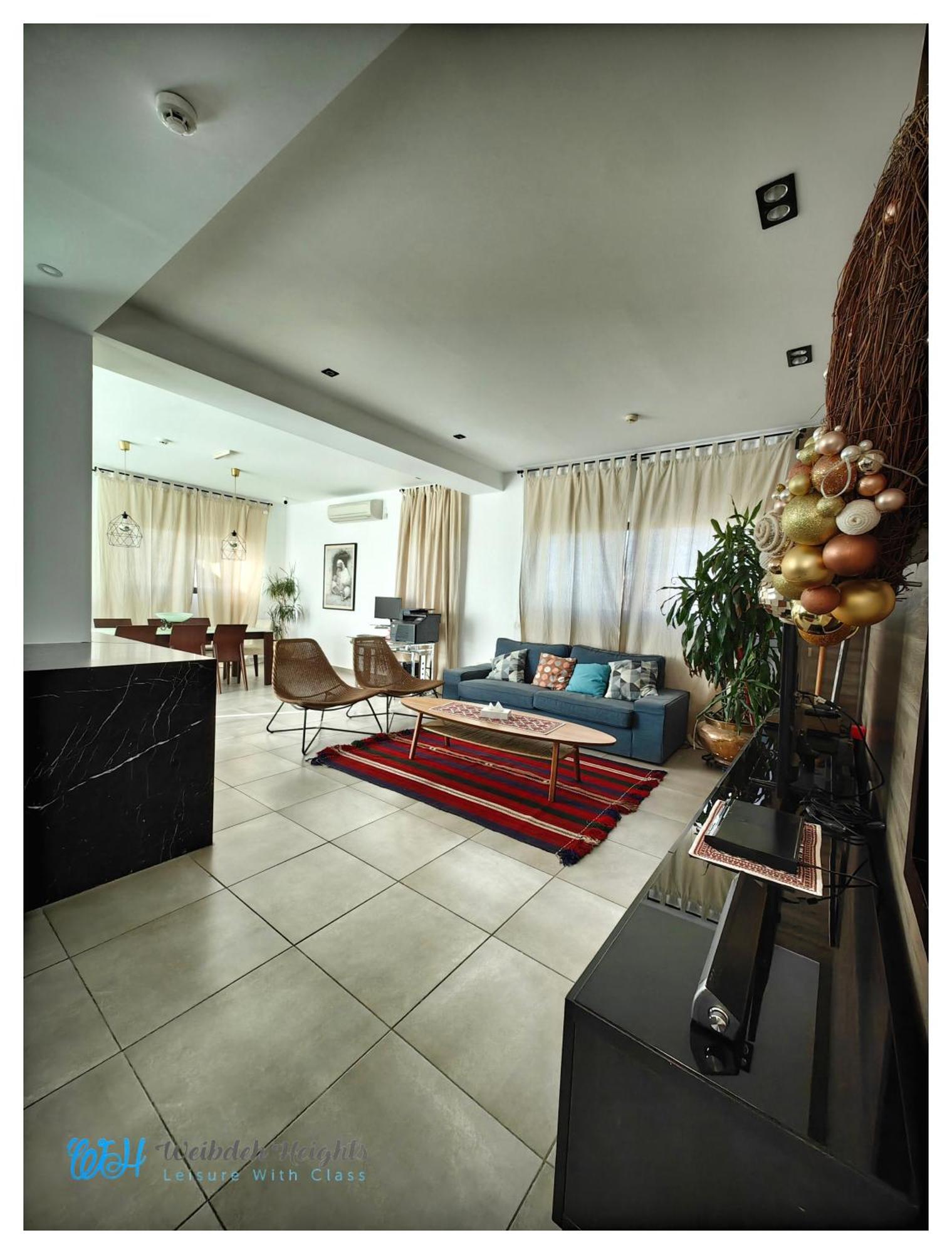 Weibdeh Heights Hotel Suites Амман Экстерьер фото
